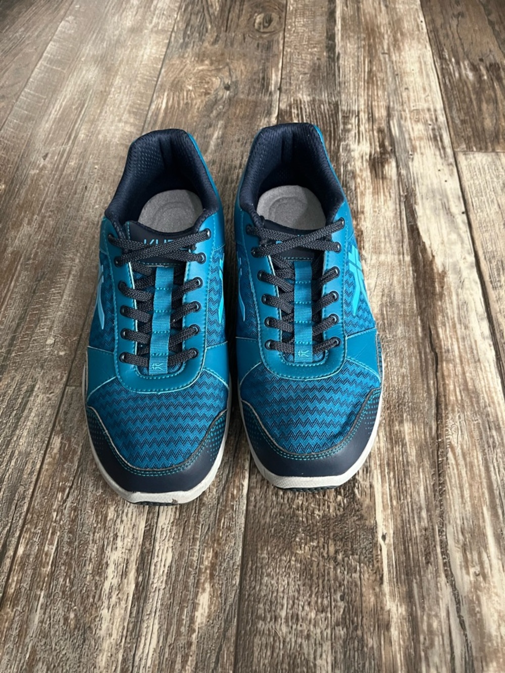 Women's KURU  Quantum walking shoes